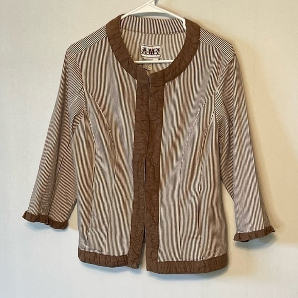 Amx Ladies Striped Jacket Ruffle Trim Pockets Size Large Stretch.